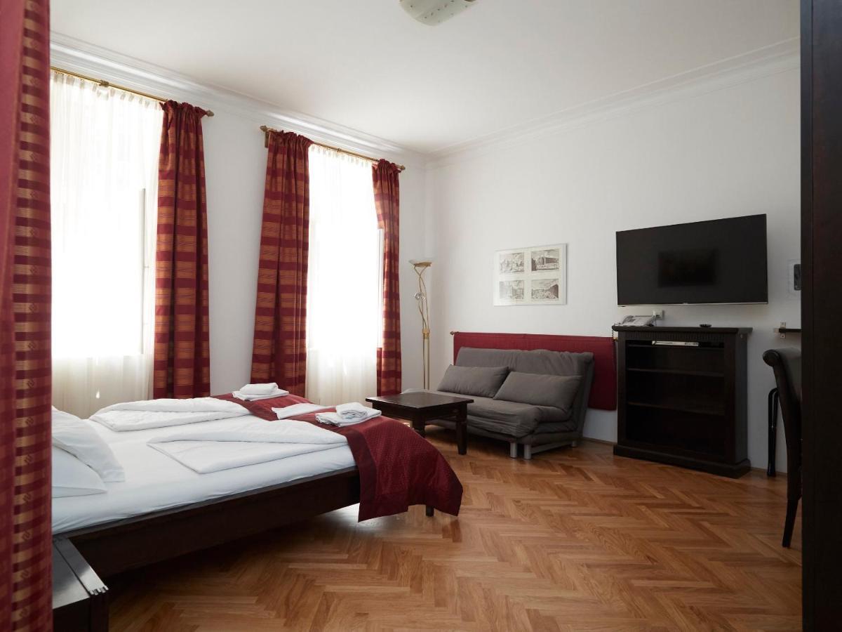 Vienna Studio Apartments Экстерьер фото
